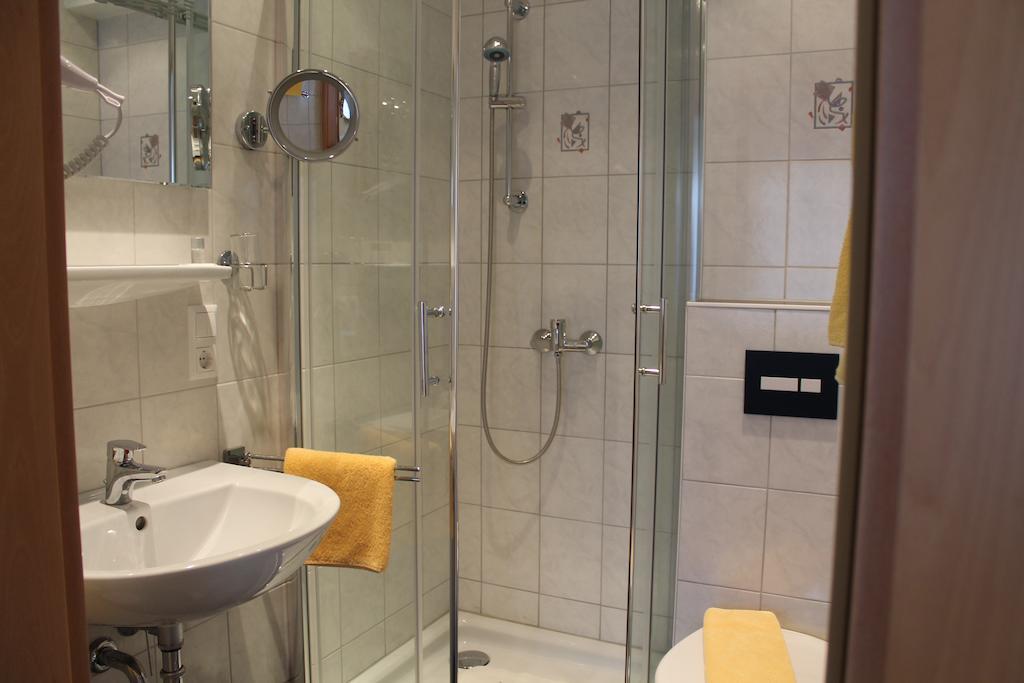 Hotel Brigitte Bad Krozingen Quarto foto