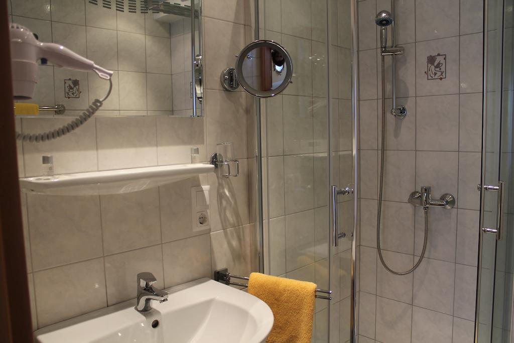 Hotel Brigitte Bad Krozingen Quarto foto